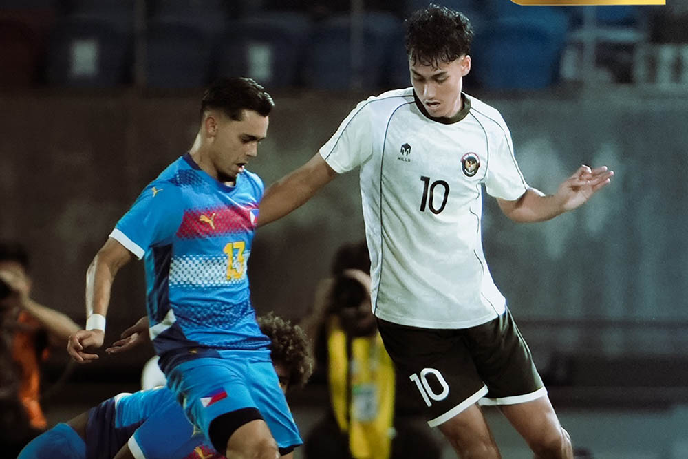 U-22インドネシア代表(白衣)、SEA Games 33男子サッカーグループCの初戦で敗北。写真:PSSI