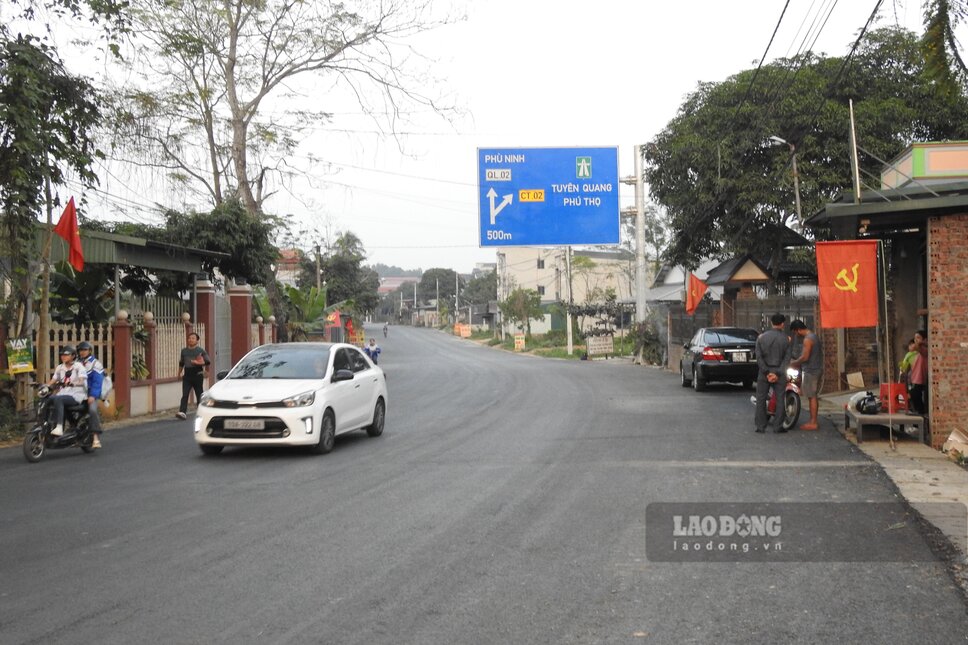Doan duoc cai tao di qua khu dan cu dong duc cua xa Dai An, huyen Thanh Ba cu. Anh: To Cong.