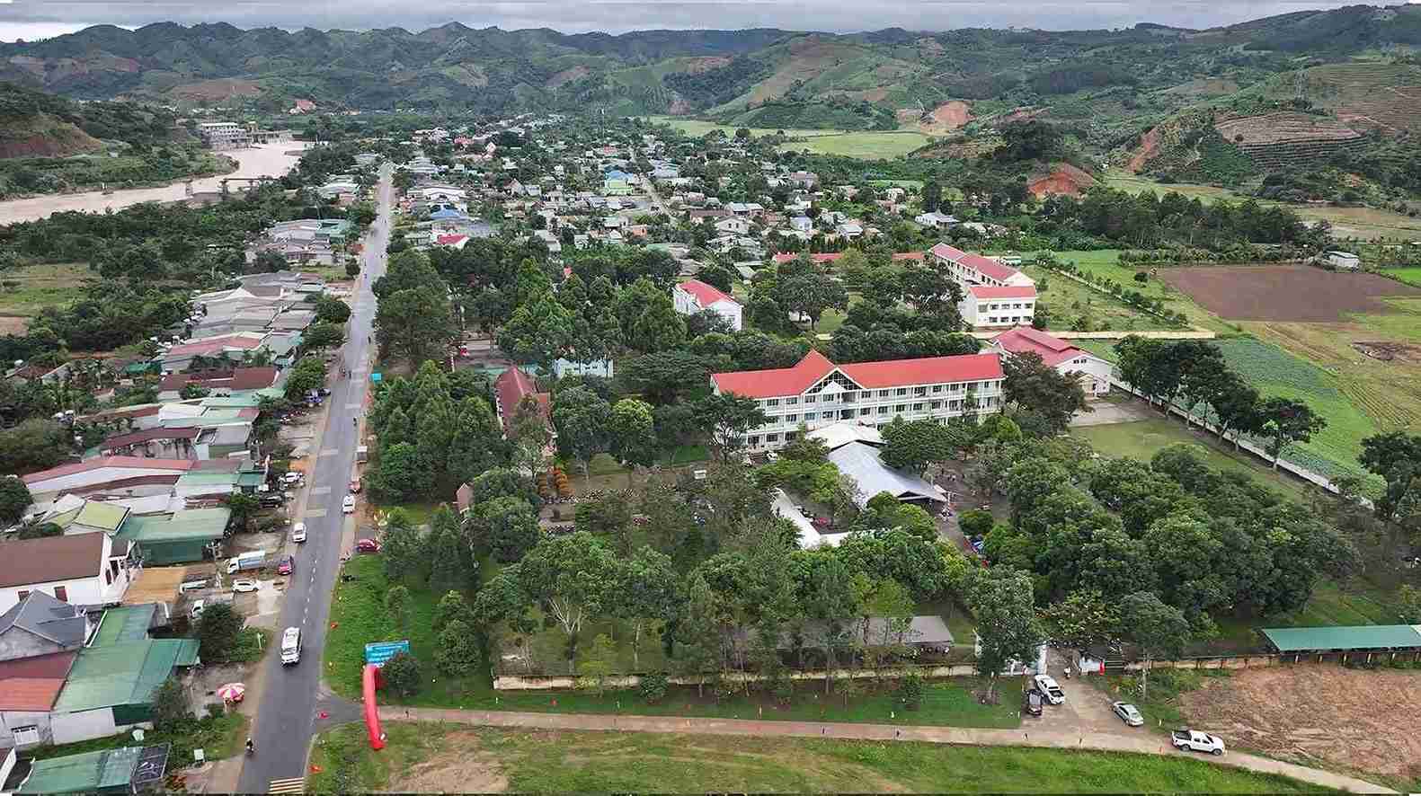 Xa Quang Phu dang co du dia, tiem nang de phat trien nong nghiep ben vung, xoa doi giam ngheo cho ba con. Anh: Bao Lam