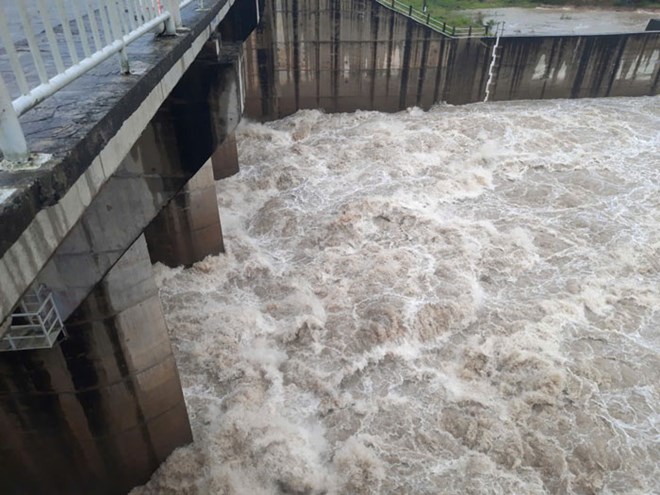 Flood discharge reservoir Photo: Thanh Tuan