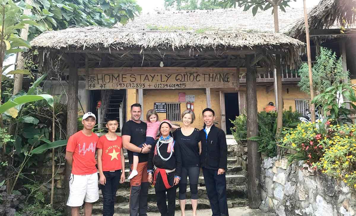 Homestay cua gia dinh anh Ly Quoc Thang don luong khach deu dan, lam du lich da tao ra sinh ke ben vung cho gia dinh. Anh: Hoang Ha.