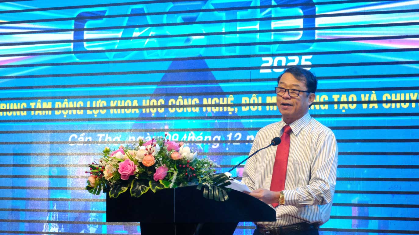 Pho Chu tich UBND TP Can Tho Nguyen Van Khoi phat bieu tai le phat dong. Anh: My Ly