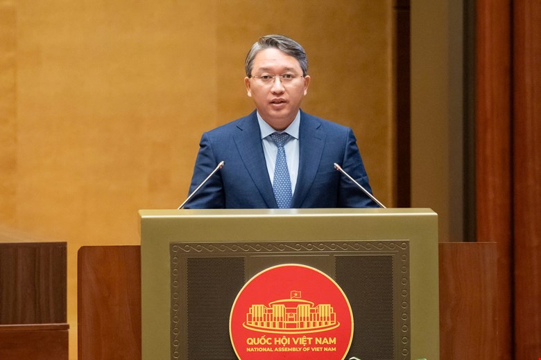 Bo truong Bo Tu phap Nguyen Hai Ninh. Anh: Media Quoc hoi