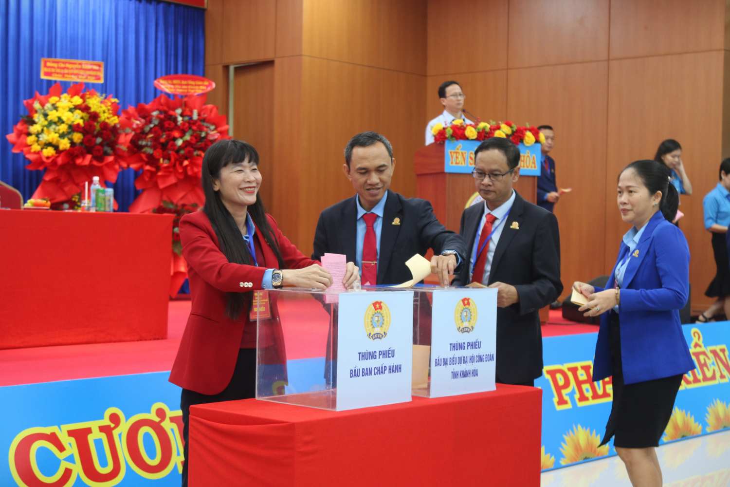 La Compañia Estatal de Responsabilidad Limitada Unipersonal Yen sao Khanh Hoa organiza el XIII Congreso Sindical mandato 2025 – 2030. Foto: Phuong Linh