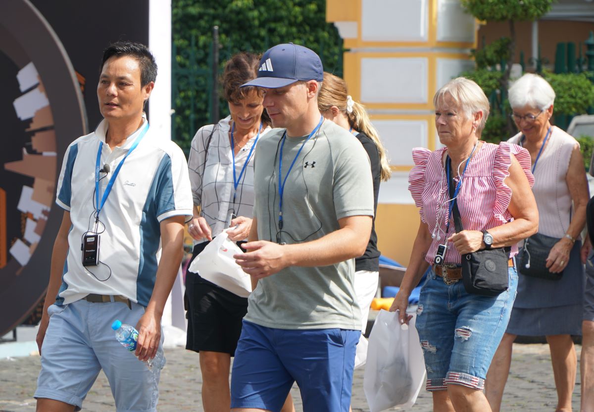 Zahraniční turisté navštěvující centrum Ho Či Minova Města. Foto: Thanh Chan