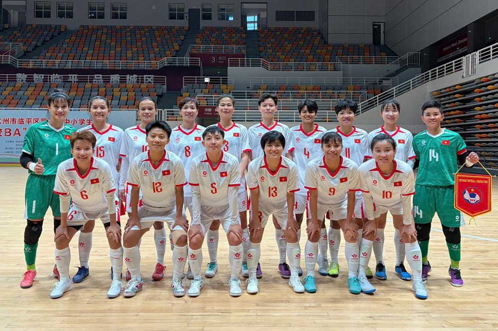 ベトナム女子フットサル代表は、12月10日にSEA Games 33に参加するために出発します。写真:VFF