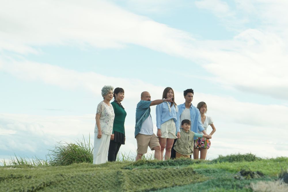 Bo phim “Nha Minh Di Thoi” dua cau chuyen gia dinh va nhung lat cat van hoa – canh sac Da Nang vao mua phim Tet 2026. Anh: NXS