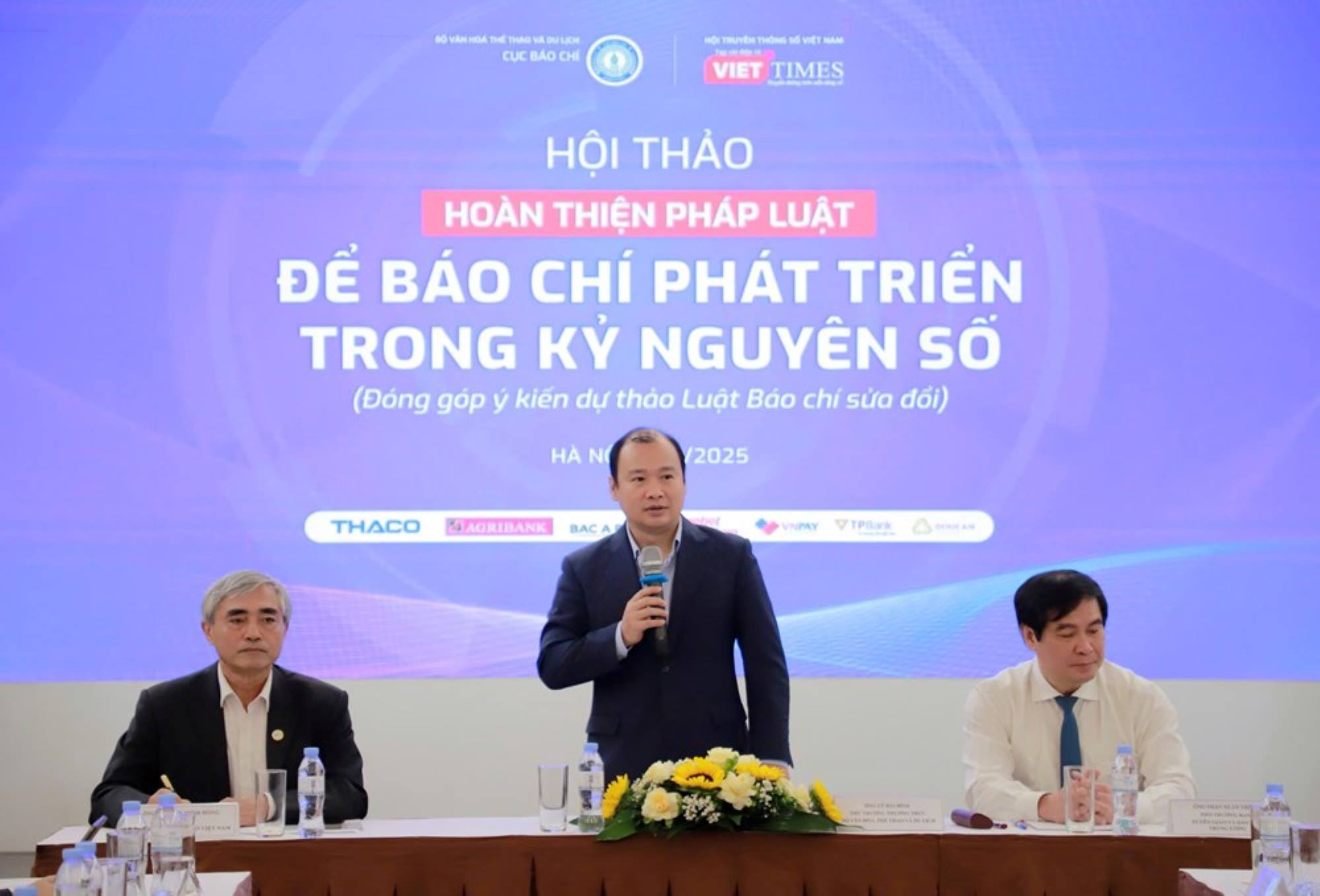 Alternate member of the Party Central Committee, Permanent Deputy Minister of Culture, Sports and Tourism Le Hai Binh chaired the Workshop "Improving the law for journalism development in the digital age" in Hanoi in May 2025. Photo: Ministry of Culture, Sports and Tourism