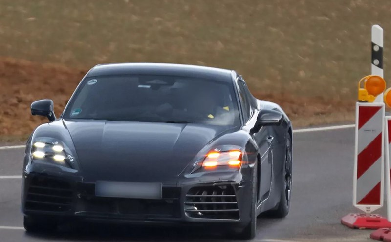 Porsche 718 Cayman Electric is being tested and will be launched in the near future. Photo cut from video