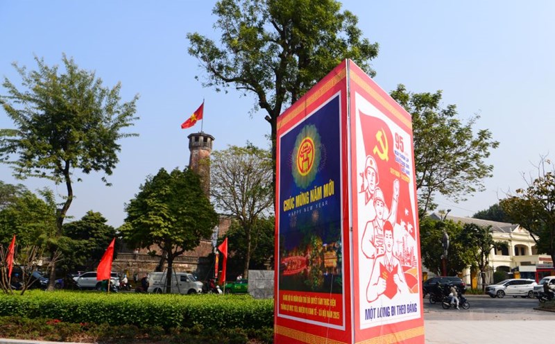 Poster celebrating the 95th anniversary of the founding of the Communist Party of Vietnam. Photo: Tran Vuong