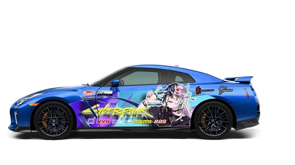 Cars with decals covering less than 50% of their bodywork can still be inspected. Photo: Tuan Anh