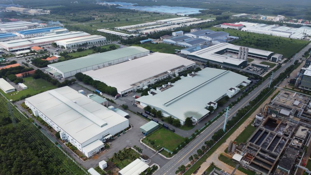 Seven more foreign-invested projects have registered to invest in industrial parks in Binh Duong. Photo: Dinh Trong