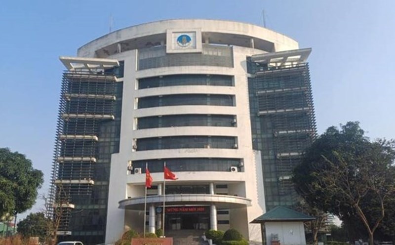 Up to now, there have been 91 cadres, civil servants and officials of Ha Tinh Department of Agriculture and Rural Development to retire before their age. Photo: Tran Tuan.