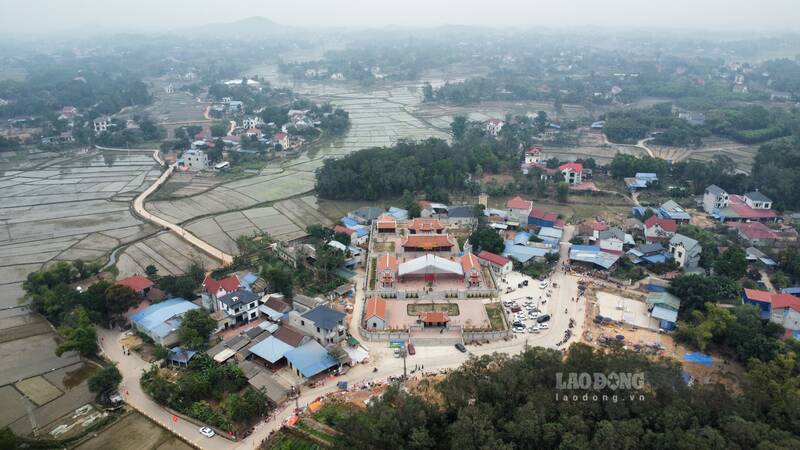 The temple of King Ly Nam De after restoring nearly 80 billion dong. Photo: Lam Thanh