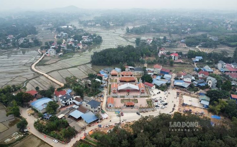 The temple of King Ly Nam De after restoring nearly 80 billion dong. Photo: Lam Thanh