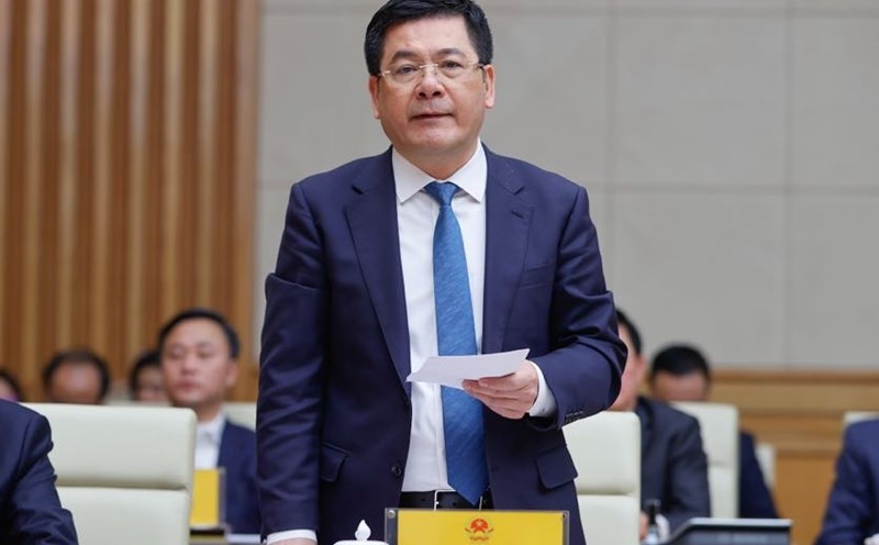 Minister of Industry and Trade Nguyen Hong Dien said that currently there are 2 iron mines: Quy Sa of Lao Cai and Thach Khe of Ha Tinh. Photo: VGP/Nhat Bac