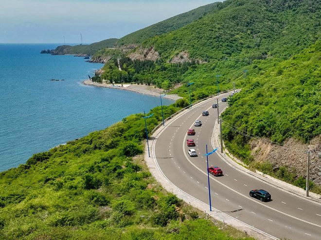 Electric vehicle conversion contributes to environmental to ensure the environment. Photo: VinFast