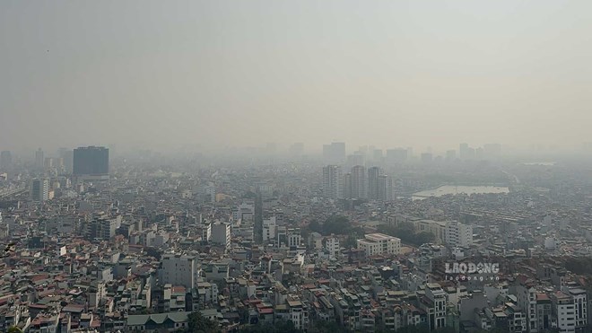 In recent days, Hanoi has fallen into serious air pollution. Photo: Viet Anh