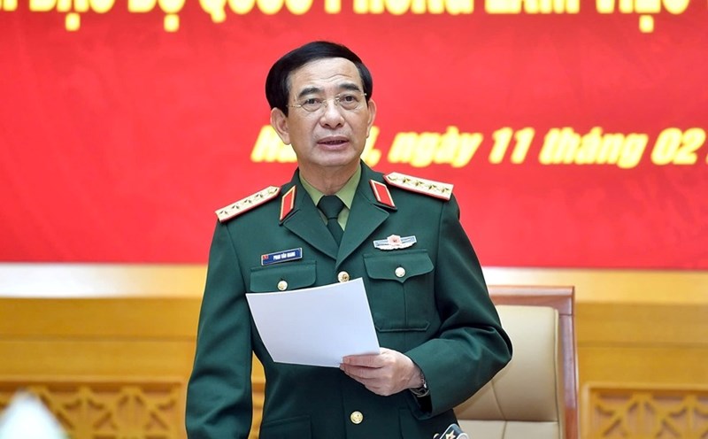 General Phan Van Giang, Politburo member, Deputy Secretary of the Central Military Commission, Minister of National Defense, delivered a speech at the Conference. Photo: Trong Hai/QDND