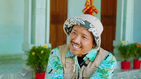 Tran Thanh is the director of the movie The Four Guardians. Photo: Producer.