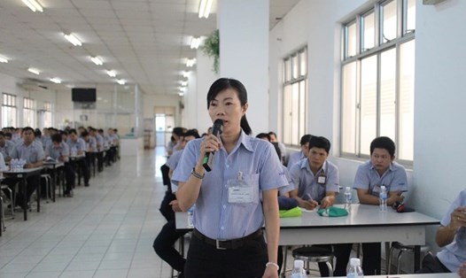 Chị Mỹ Linh, Bí thư Chi bộ, Phó Chủ tịch Công đoàn Công ty TNHH JUKI Việt Nam người truyền lửa cho người lao động