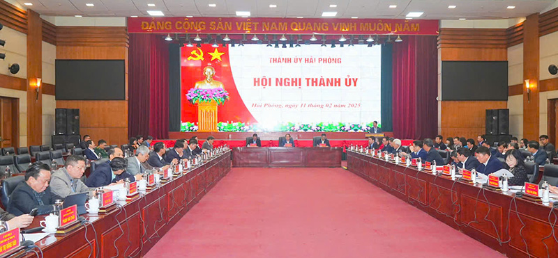 Hội nghị Thành ủy Hải Phòng chiều ngày 11.2 thống nhất Đề án tinh gọn bộ máy chính quyền thành phố. Ảnh: Đàm Thanh