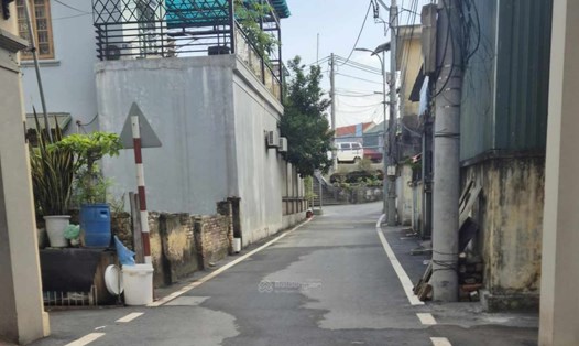 Phân khúc đất nền tách thửa ven dự án đường Vành đai 4 (Hà Nội) được nhiều nhà đầu tư quan tâm. Ảnh: Thu Giang