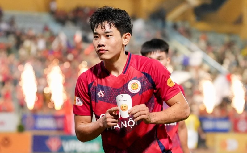 Cau thu tre Dinh Bac tung duoc Cong an Ha Noi va Ha Noi FC san don. Anh: CAHN