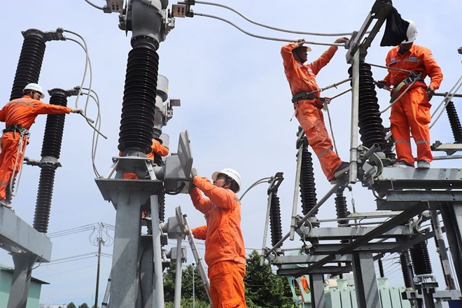 Nước rút hoàn thành 50 công trình lưới điện 110kV trước 30.4