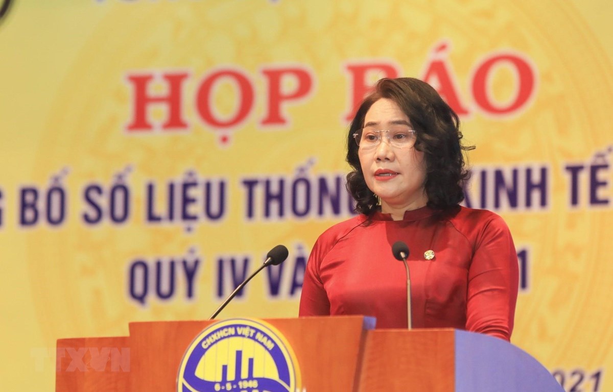 The General Director of the General Statistics Office recommends that businesses need to closely follow the market in the context of the US imposing a 25% tax on all aluminum and steel imported into the country. Photo: Provided by the character.