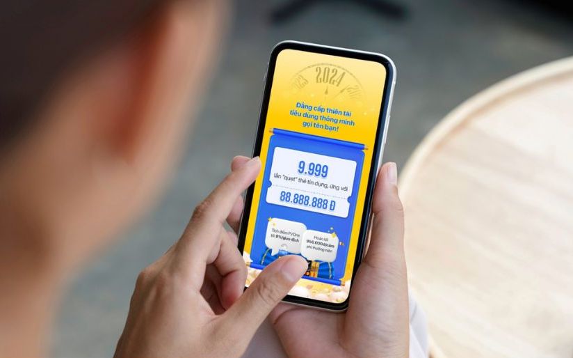 Trai nghiem truc tuyen tren ung dung PVConnect giup khach hang de dang nhin lai hanh trinh tuong tac voi PVcomBank trong nam 2024.