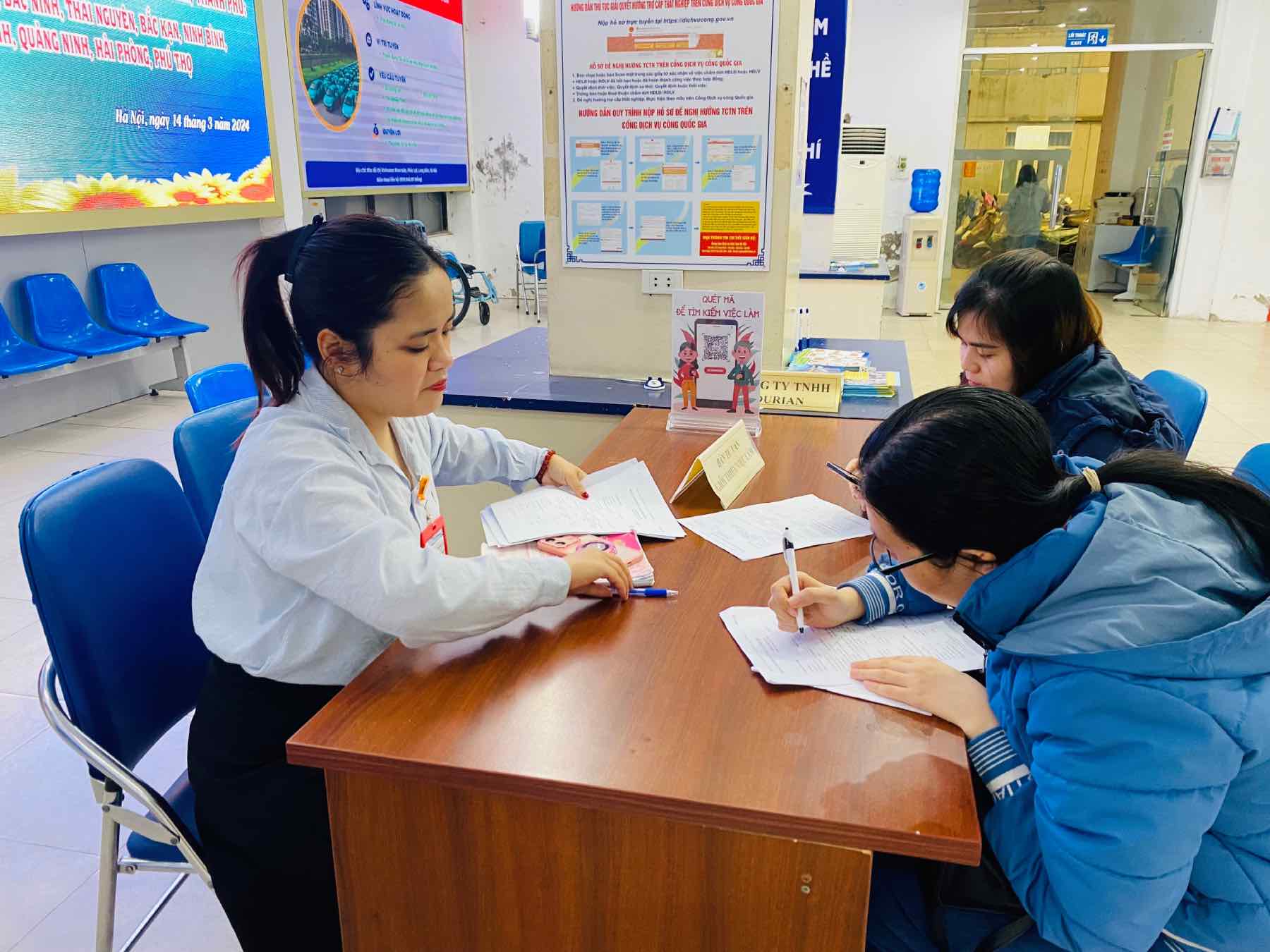 Illustration: Huong Nha