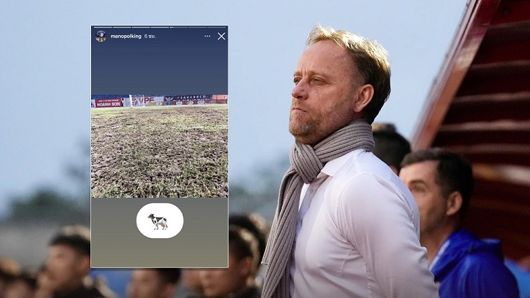 Coach Polking expressed his frustration about the poor quality of Ha Tinh's pitch. Photo: Thairath