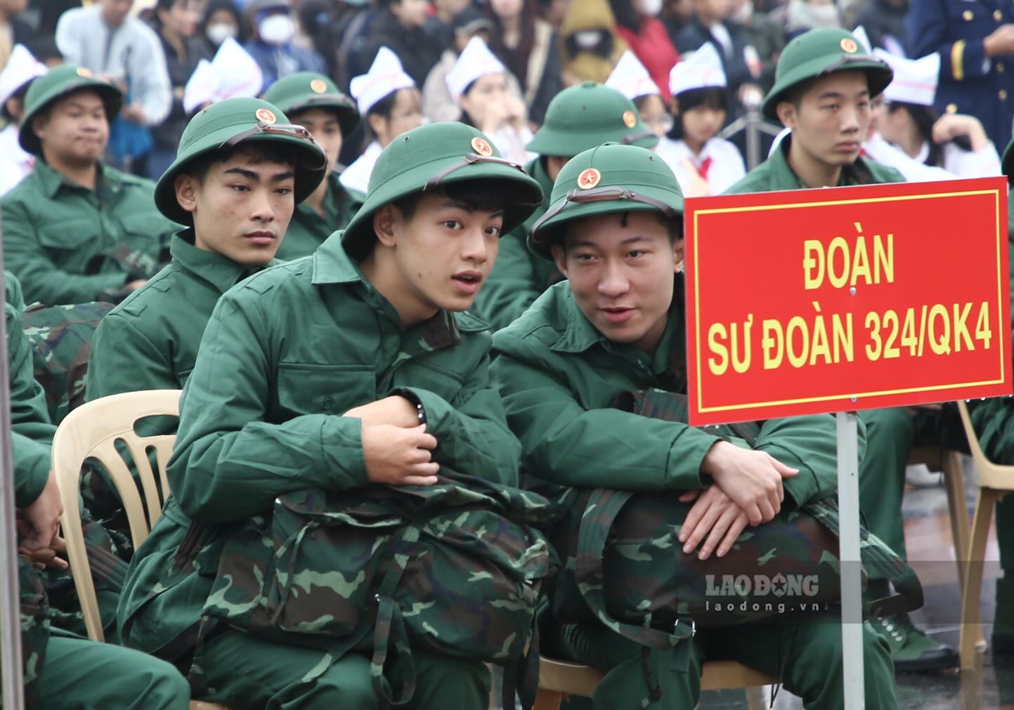 Tinh Quang Binh nam nay co 1.185 cong dan len duong thuc hien nghia vu quan su va nghia vu Cong an nhan dan. Anh: Cong Sang