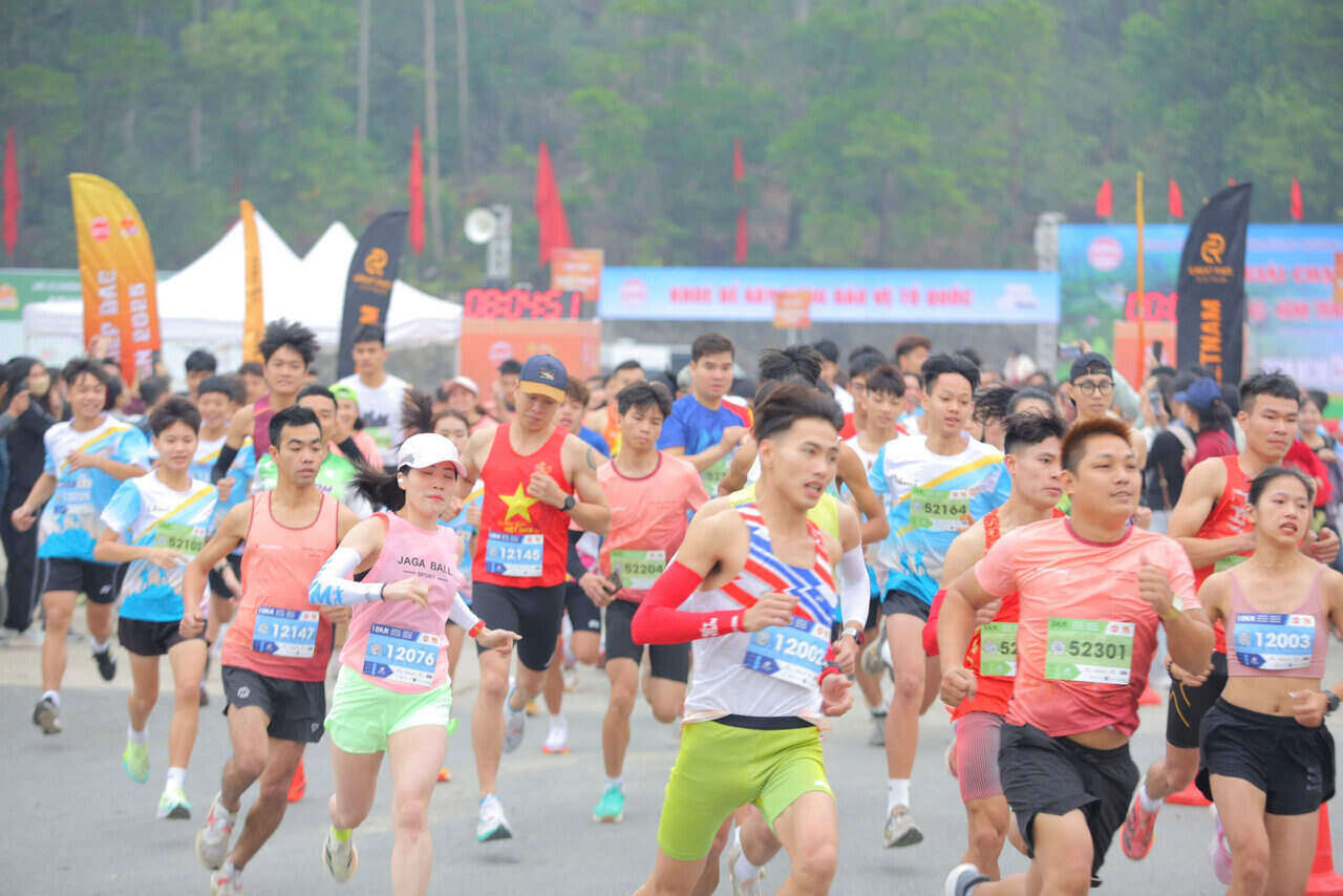 Hàng nghìn vận động viên tham gia Marathon Hải Dương 2025. Ảnh: Mai Hương