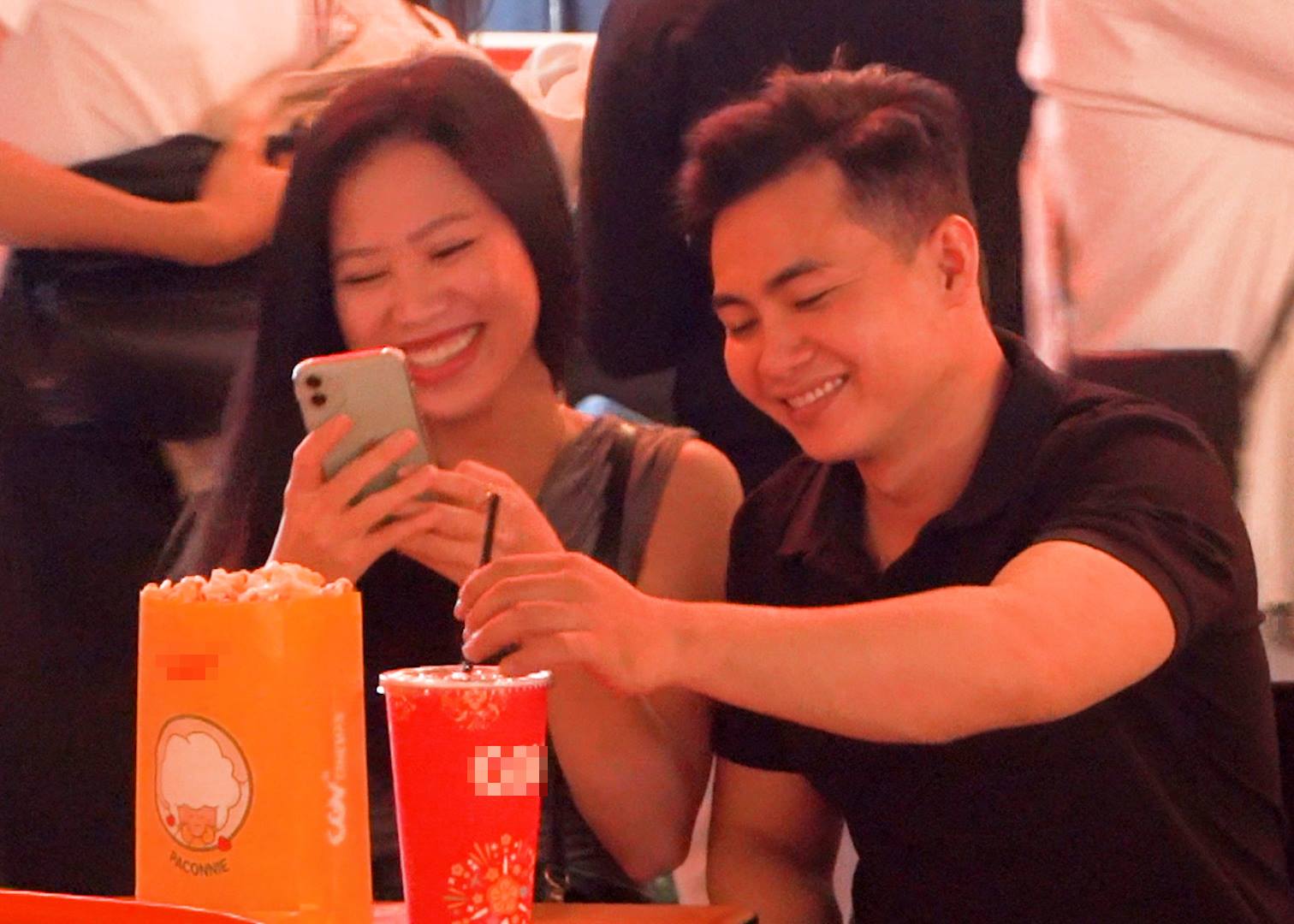 The trend of welcoming Valentine at cinemas for many couples