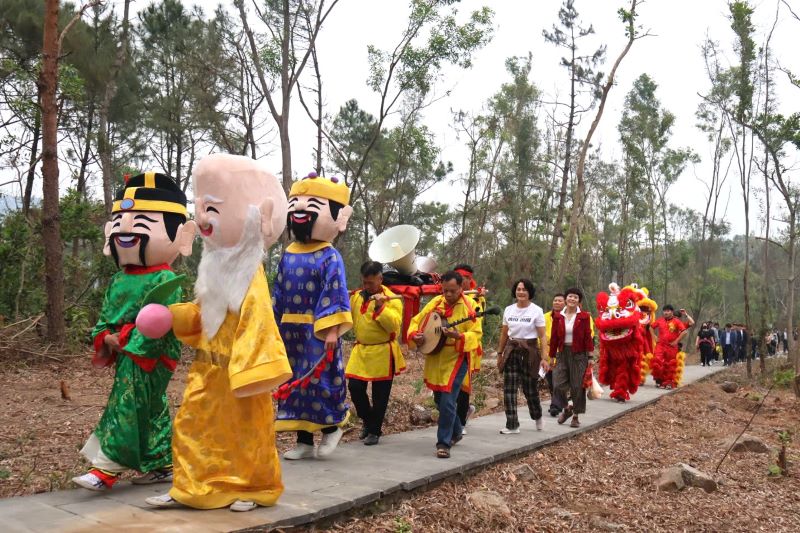 Đặc sắc lễ tế trời đất trên núi Ngũ Nhạc ở Hải Dương