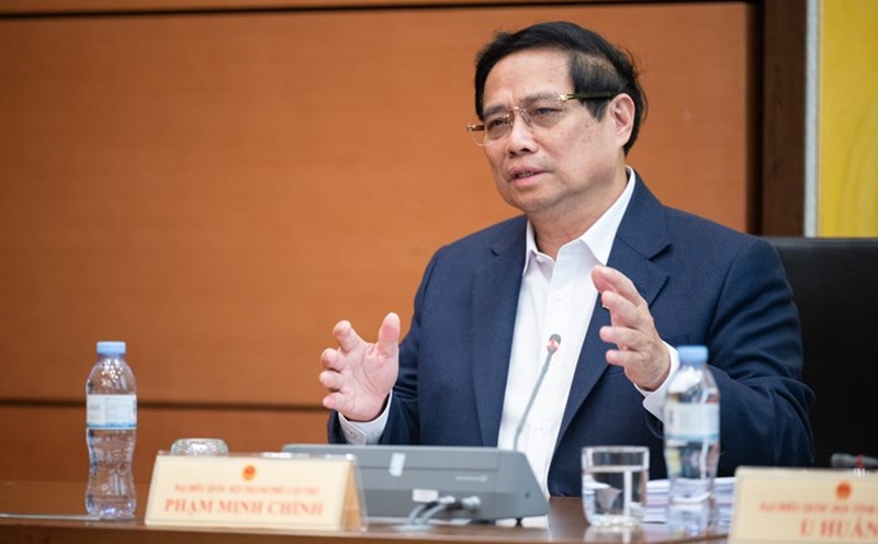Prime Minister Pham Minh Chinh spoke at the group discussion session. Photo: Quochoi.vn