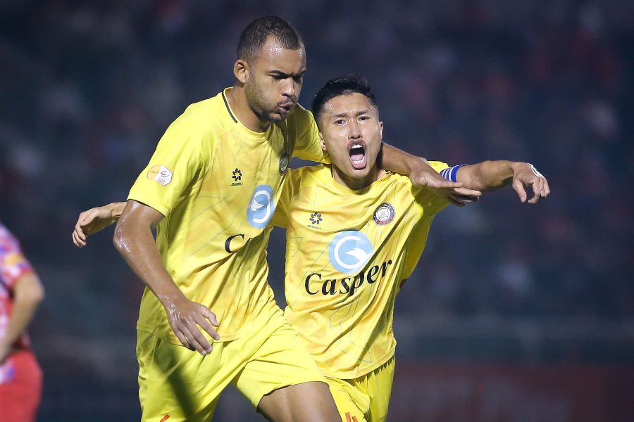 Thanh Hoa drew 2-2 with Ho Chi Minh City in round 13 of V.League 2024-2025. Photo: Thanh Vu