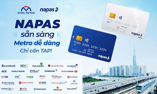 Người dân có thể dùng thẻ NAPAS để đi lại thuận tiện trên tuyến đường sắt đô thị số 1. Ảnh: NAPAS
