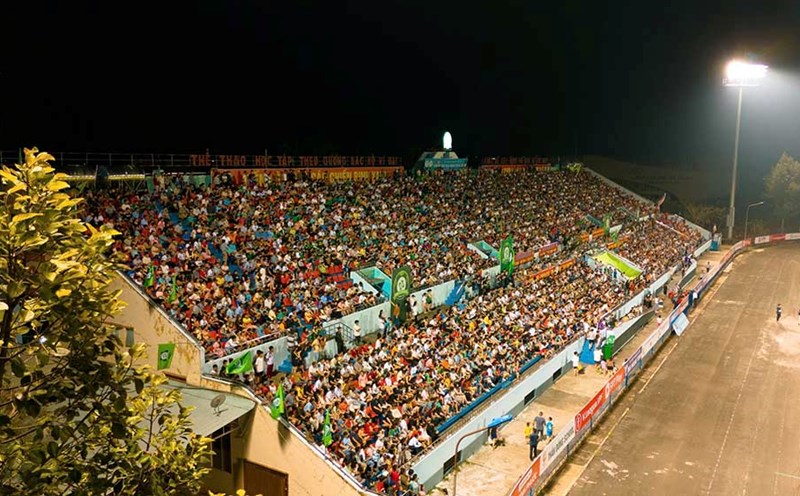 The home matches of Truong Tuoi Binh Phuoc are always of interest to the audience. Photo: Binh Le