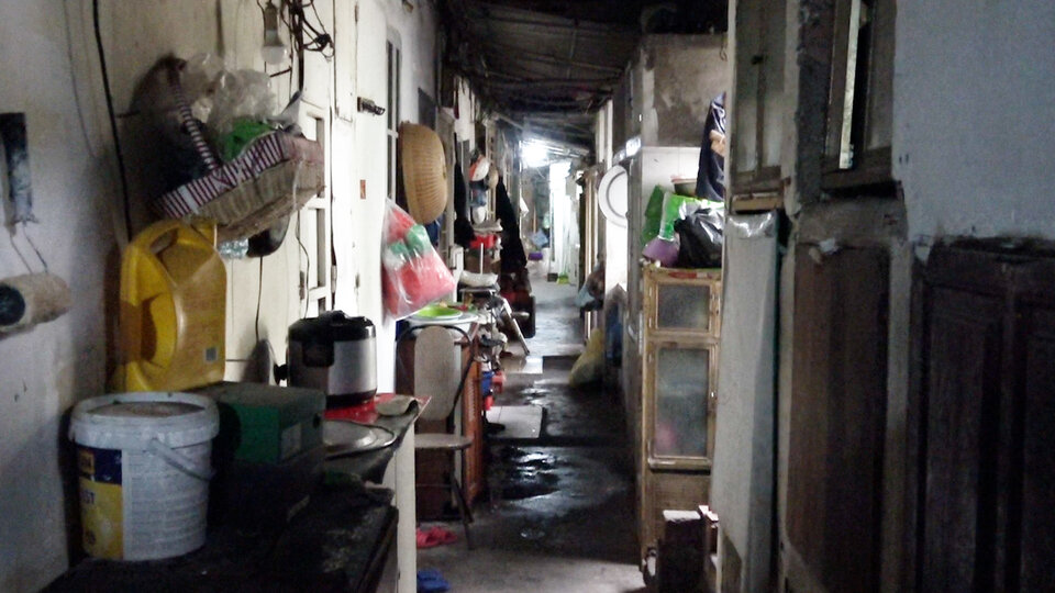 Prolonged drizzle, people struggle to cope with wet mucus