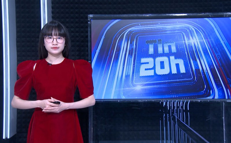 20h News: 12 military officers retire at the same time