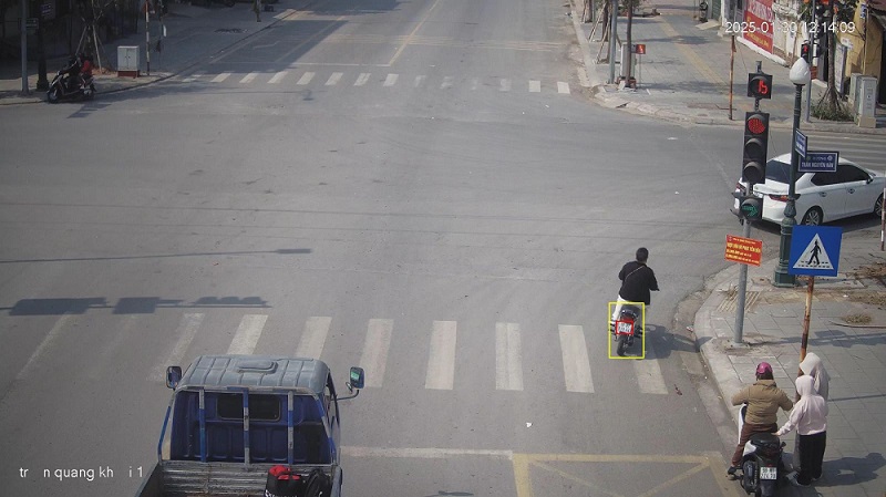 Image of a motorbike being fined. Photo: Bac Giang Police