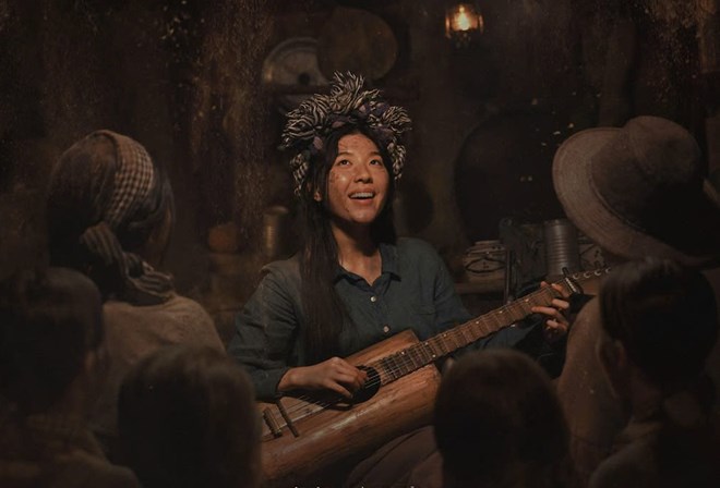 The movie "geopolitics: Sun in the dark" was filmed at Cu Chi studio (HCMC). Photo: Film crew.