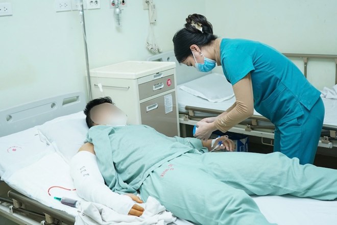 Bộ Y tế trả lời về điều kiện xét thăng hạng chức danh nghề y
