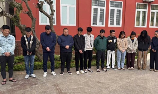 Các đối tượng liên quan đến tổ chức lừa đảo xuyên biên giới hoạt động tại Campuchia vừa bị bắt. Ảnh: Bộ Công an