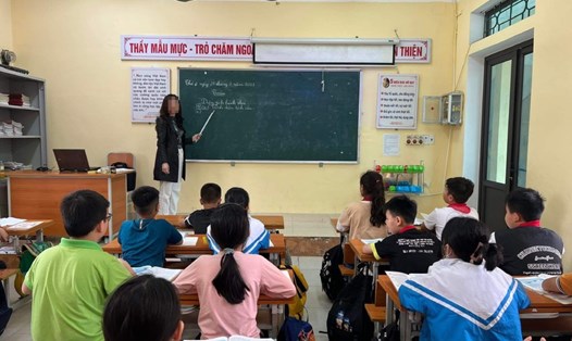 Phụ cấp thâm niên của nhà giáo được tính dựa trên nhiều yếu tố trong đó có mức lương cơ sở. Ảnh minh họa: Phương Trang