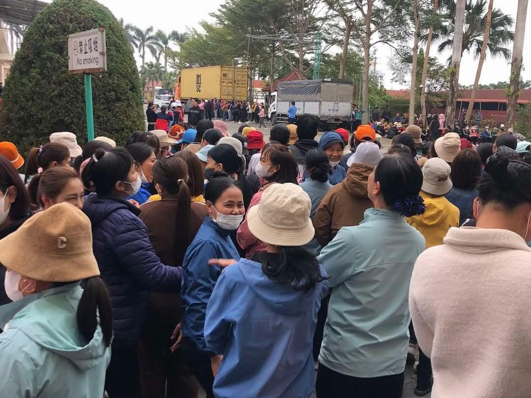 Workers at Tam Cuong Shoes Factory (Hai Phong) stopped working on the afternoon of February 17. Photo: Provided by workers