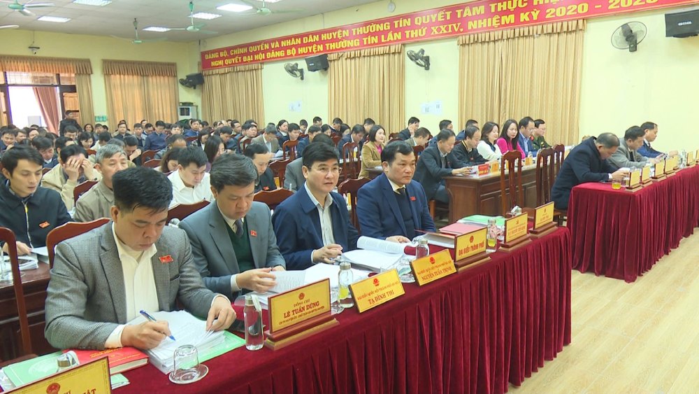 Article 19 of the draft Law on Organization of Local Government amending the law specifically stipulates the tasks and powers of the People's Councils at the district level. In the photo, the 21st session, term 2021-2026, People's Council of Thuong Tin district (Hanoi). Photo: Hanoi.gov.vn